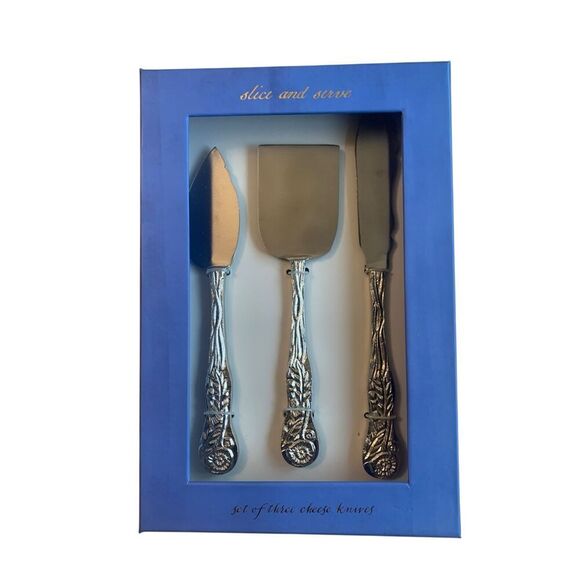 Anthropologie Augustine Stainless Steel Cheese Knives, Silver Set of 3 - Picture 2 of 2